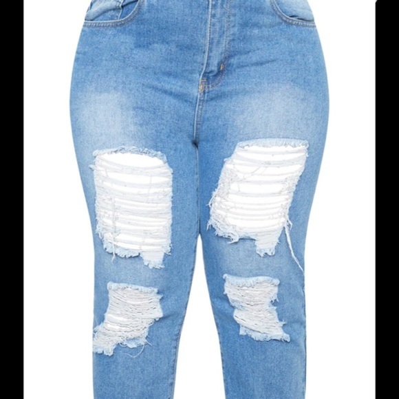 NWT PLT Mid Wash Extreme Ripped Turn Up Mom Jeans Sz 20 - Picture 1 of 5